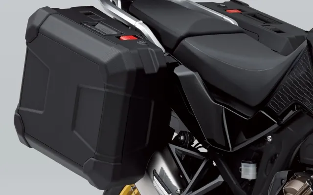 Honda Kunststoff Seitenkoffer-Set Africa Twin und Adventure Sports ab BJ. 24