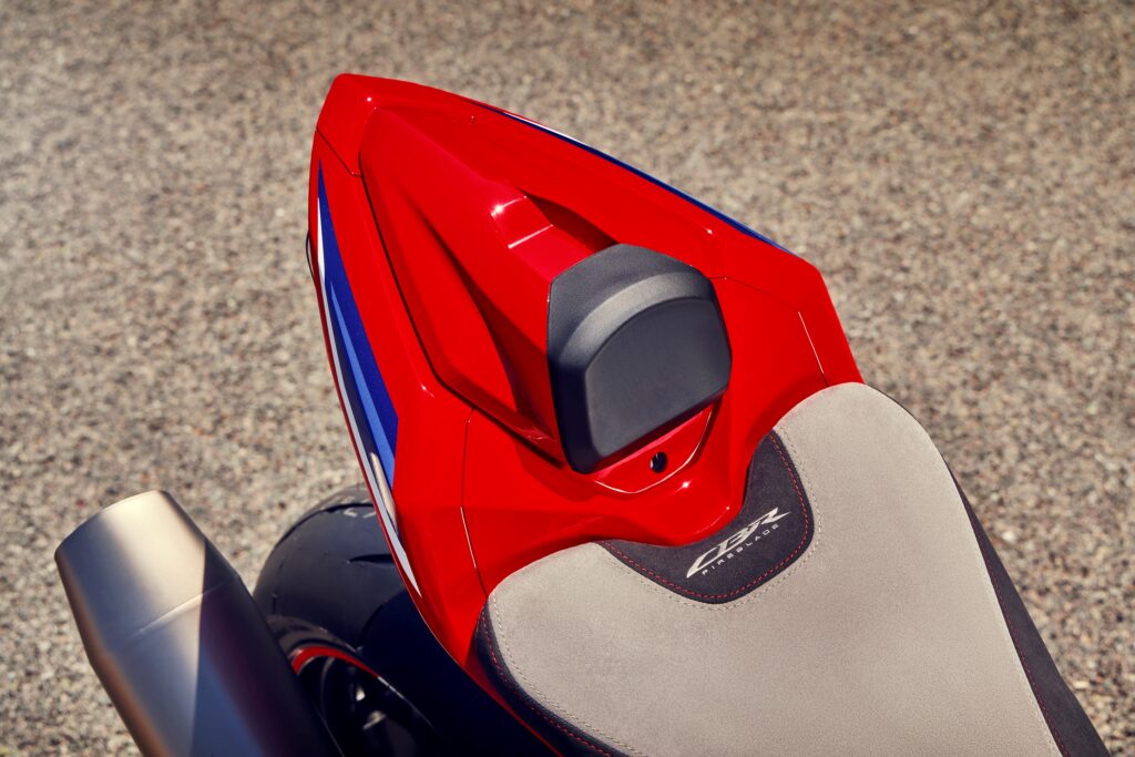 Soziussitzabdeckung rot CBR1000RR-R Fireblade ab BJ.20
