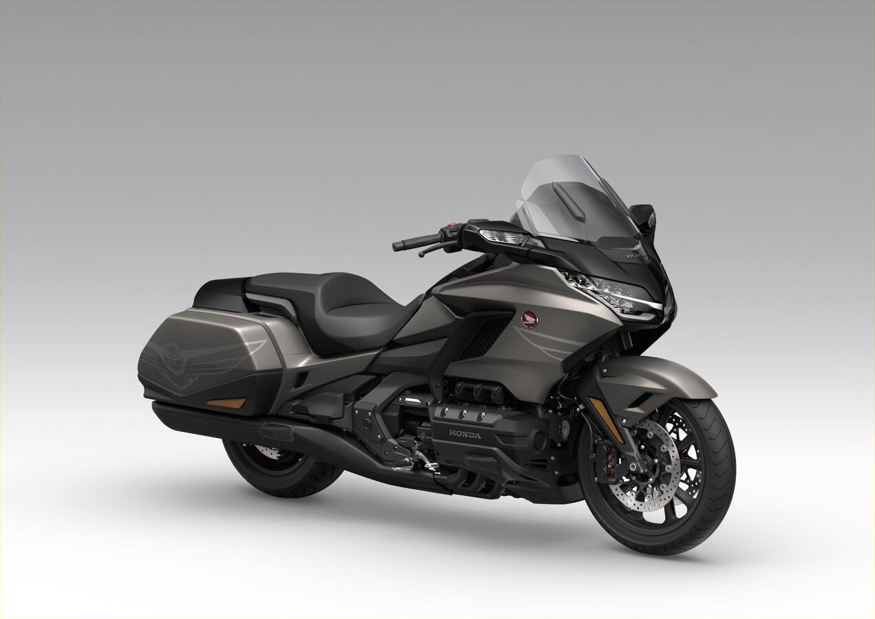 GL1800 GoldWing Bagger
