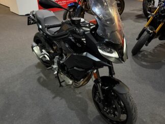 BMW F900XR