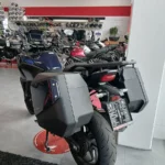 Bild 3 von 3 zeigen